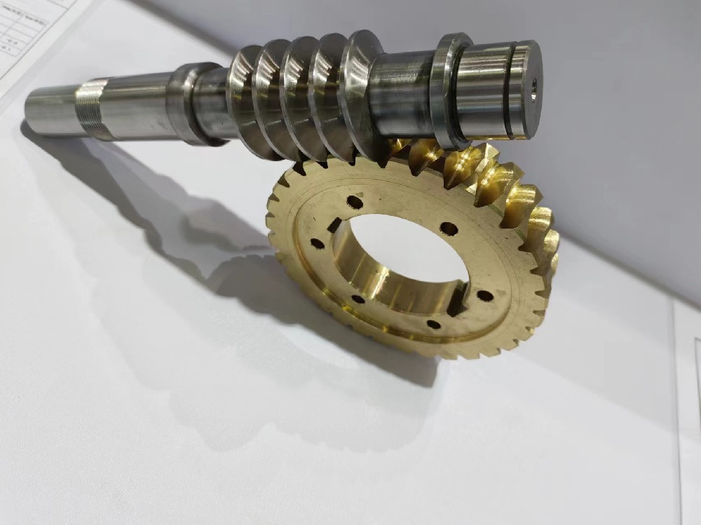 蝸輪蝸杆是怎(zěn)樣達到減速效果的